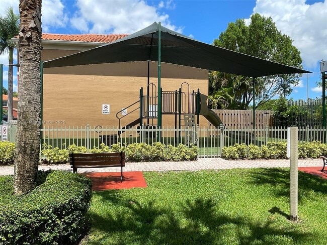 Building Photo - 11479 NW 60th Ter