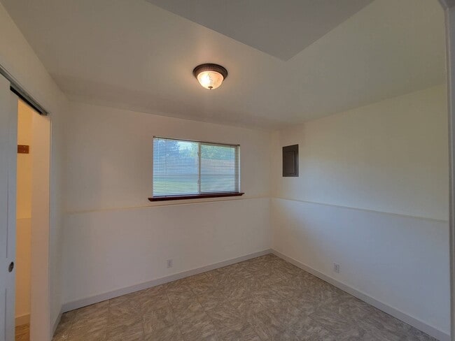 Building Photo - 1603 Eagle St
