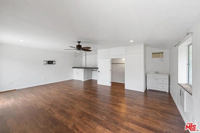 Bedroom 4 - 7323 W 90th St