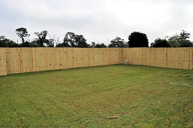 Building Photo - 11738 Pinemeade Ln