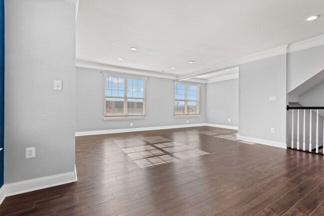 Building Photo - 7086 Executive Way