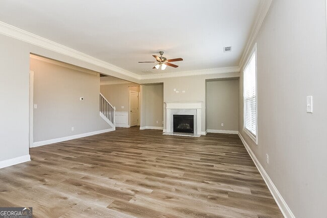 Building Photo - 4640 Settlers Grove Rd