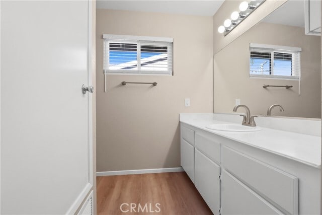 Building Photo - 989 W Imperial Hwy