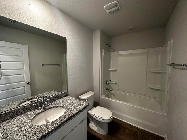 Building Photo - 24525 Alamitos Trace Dr