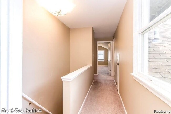 Building Photo - 1183 Bird Ave