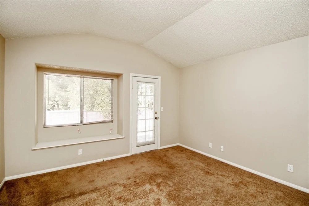 Building Photo - 3300 Hyannis Cir
