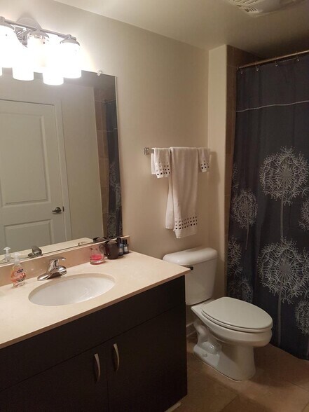 Building Photo - 475 K St NW