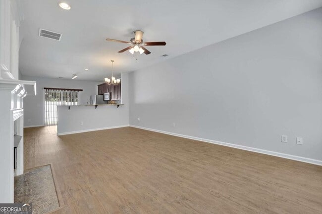 Building Photo - 13491 Spring View Dr