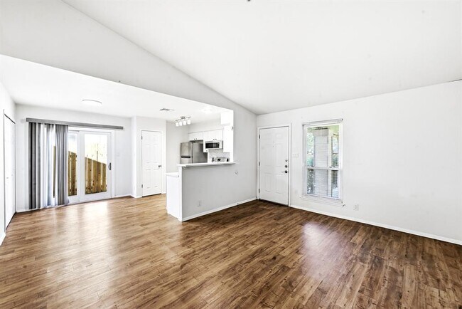 Building Photo - 10604 Lanshire Dr