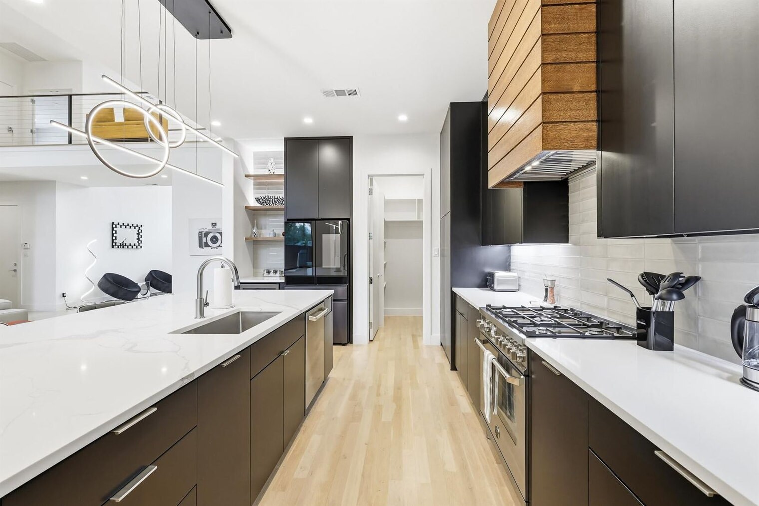 Building Photo - 3714 Highgrove Dr