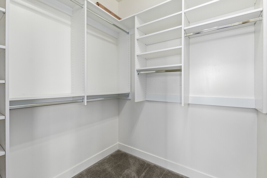 Building Photo - 3104 N 71st St