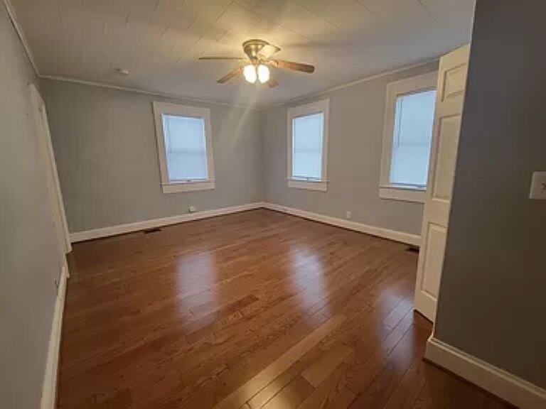 Bedroom #2 - 16981 M-52