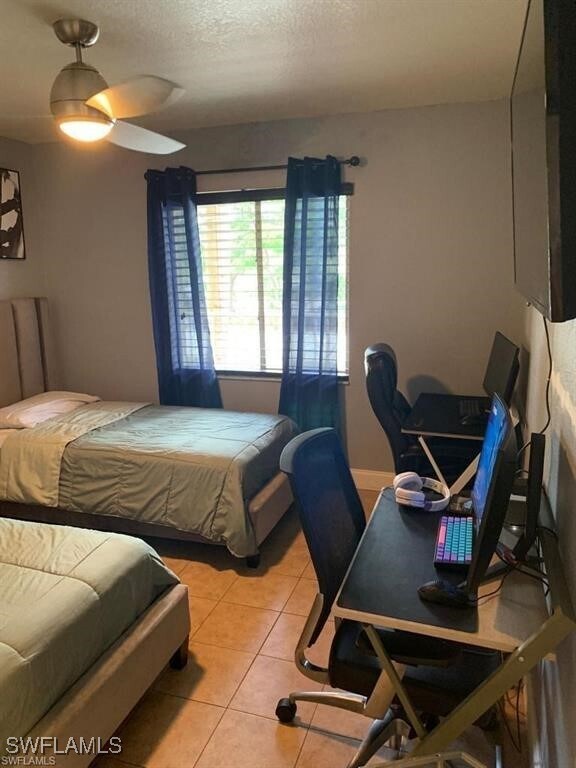 Building Photo - 8224 Key Royal Cir