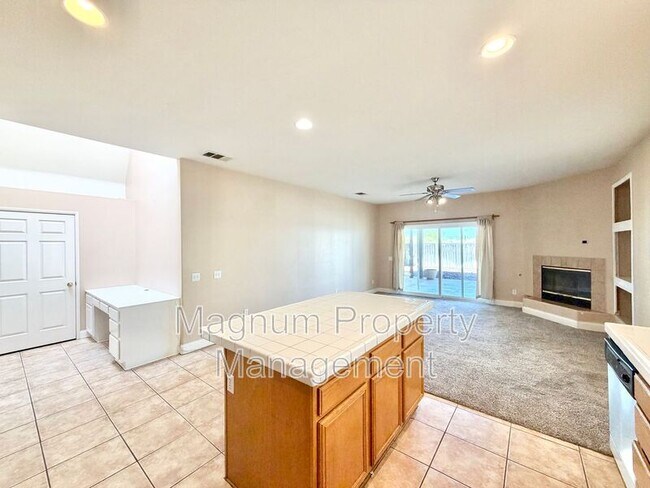 Building Photo - 37961 Veranda Way
