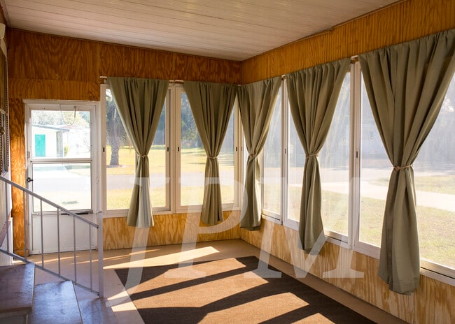 Building Photo - 4509 Autumn Palm Dr