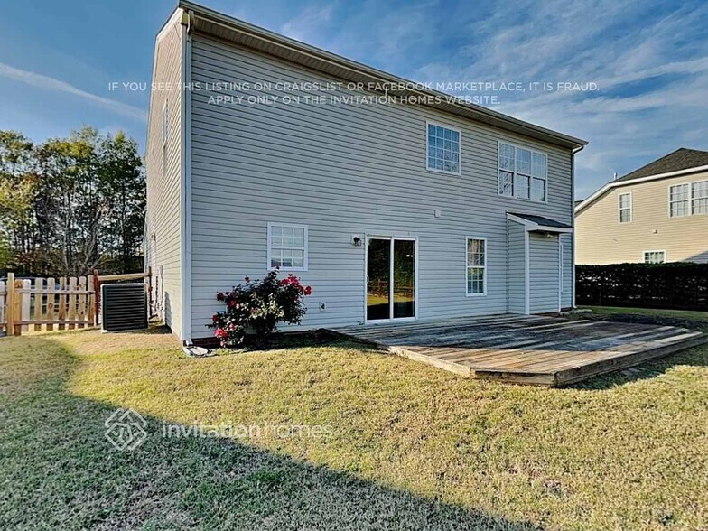 Building Photo - 5345 Kim St SW