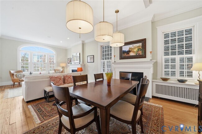 Building Photo - 2005 Stuart Ave