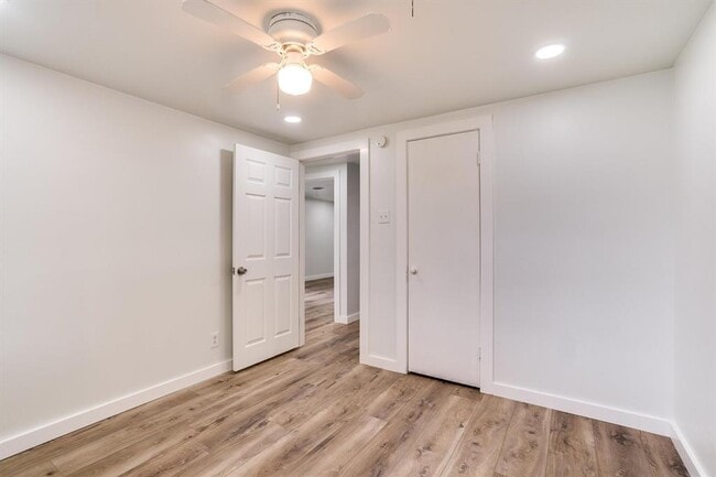 Building Photo - 1405 E Main St