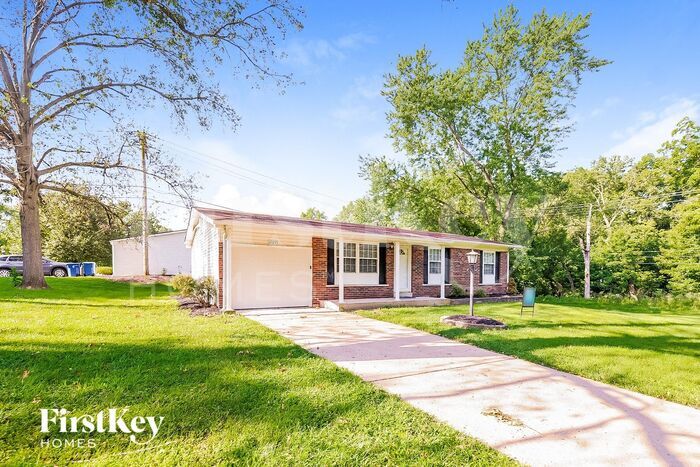 Building Photo - 12035 Quality Ln