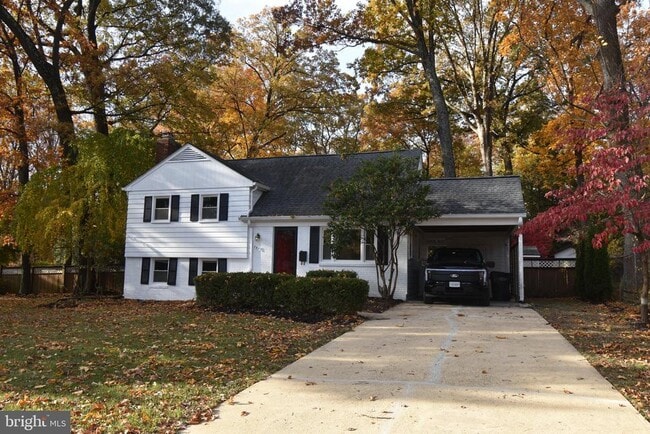 Building Photo - 2622 Shelby Ln