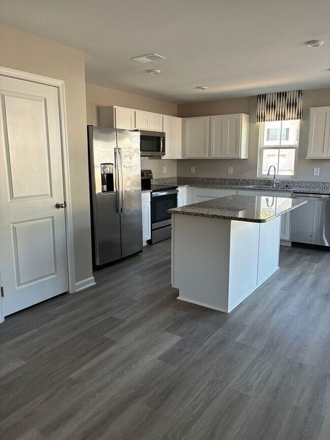 Building Photo - 132 Villa Grande St