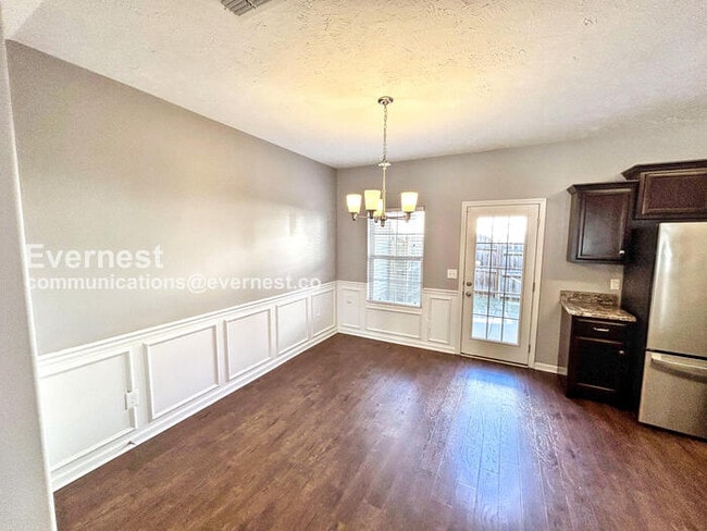 Building Photo - 5336 Dan Post Wy