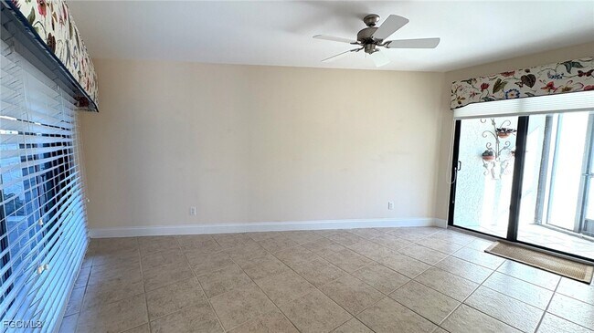 Building Photo - 9615 Halyards Ct