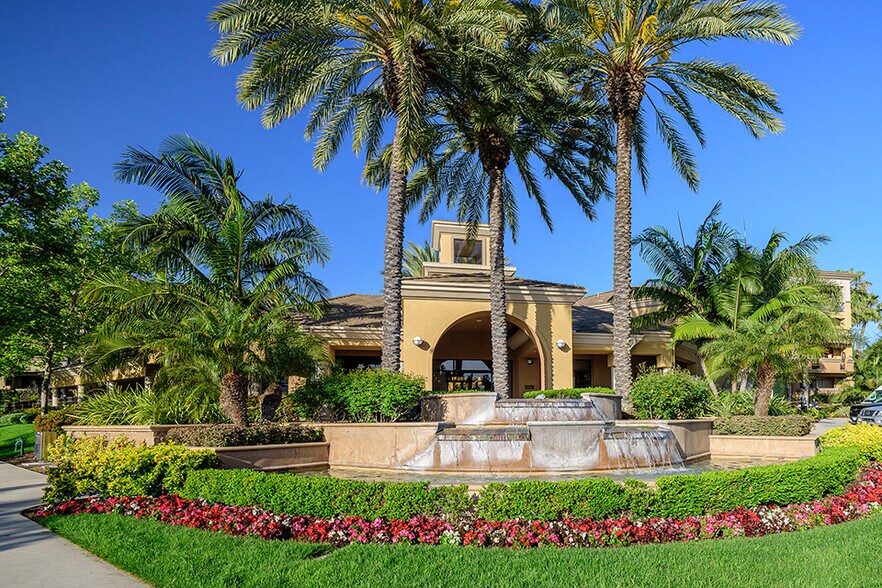 City Lights at Town Center 50007432 City Lights Dr Aliso Viejo CA