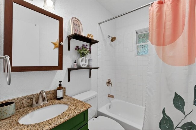 Building Photo - 2444 34th Ave N