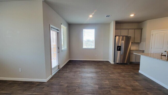 Building Photo - 487 Apache Plum Dr