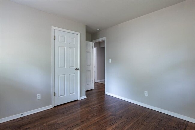 Building Photo - 3527 Bolfair Dr NW