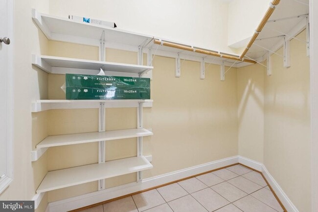 Building Photo - 1292 Middleton Ct
