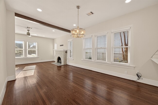 Building Photo - 2417 Ruth St