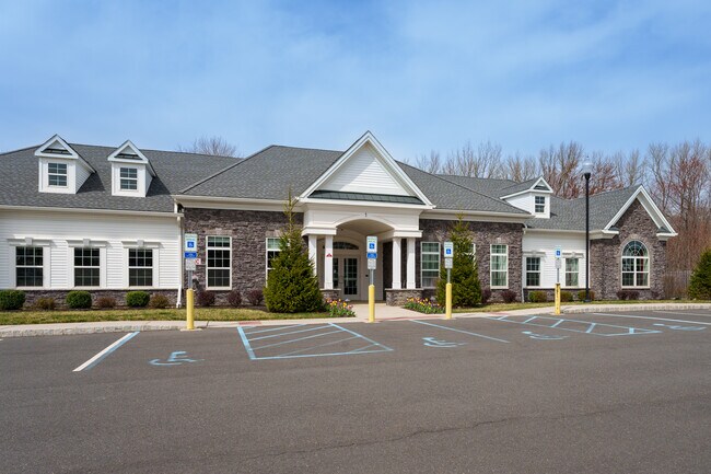 Building Photo - 1907 Swales Ct