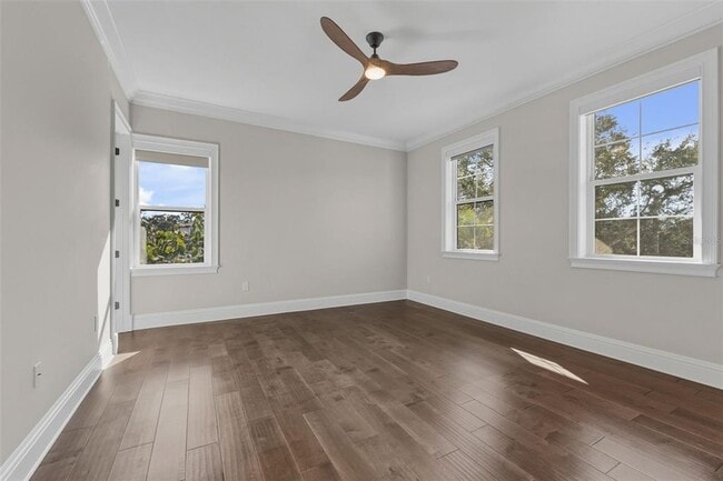 Building Photo - 481 W Davis Blvd