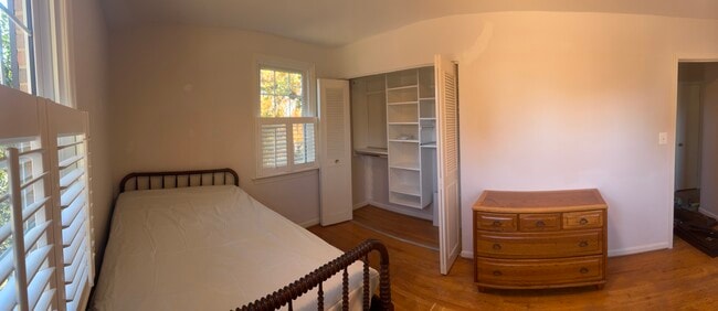 Building Photo - 5120 Sideburn Rd