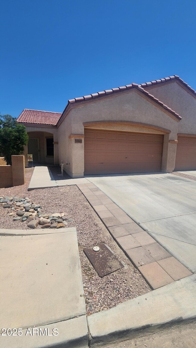 Primary Photo - 10943 N 70th Ave