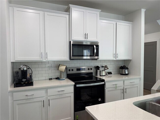 Building Photo - 3461 Adler Trl