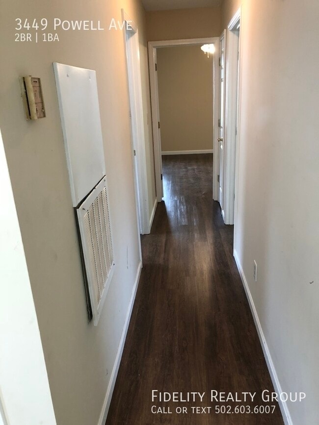 Building Photo - 3449 Powell Ave