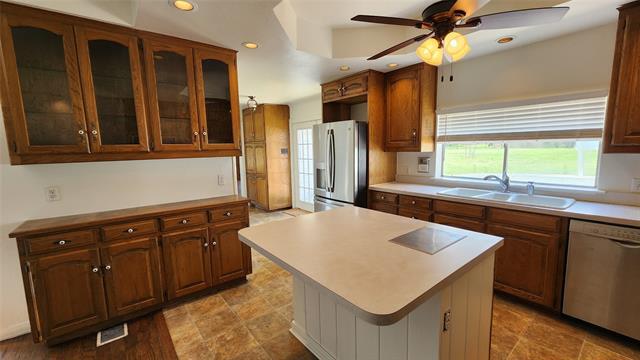 Building Photo - 1824 Willowwood St