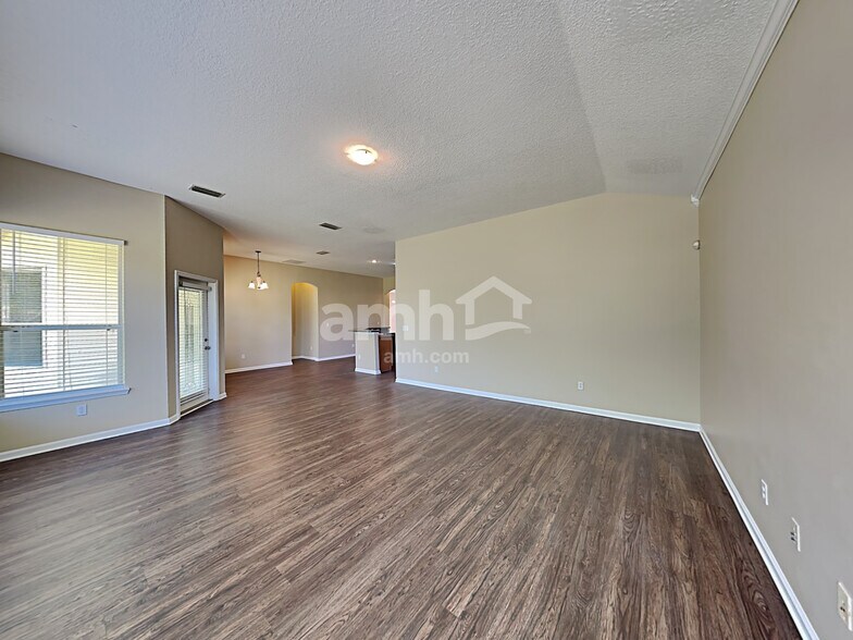 Building Photo - 11793 Rolling River Blvd