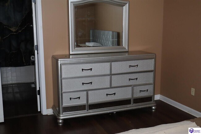 Building Photo - 101 Joy Ct