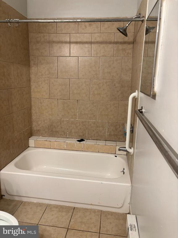 Building Photo - 4711 Rising Sun Ave