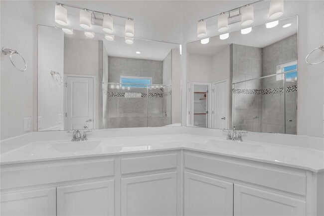 Building Photo - 9941 Comely Bnd