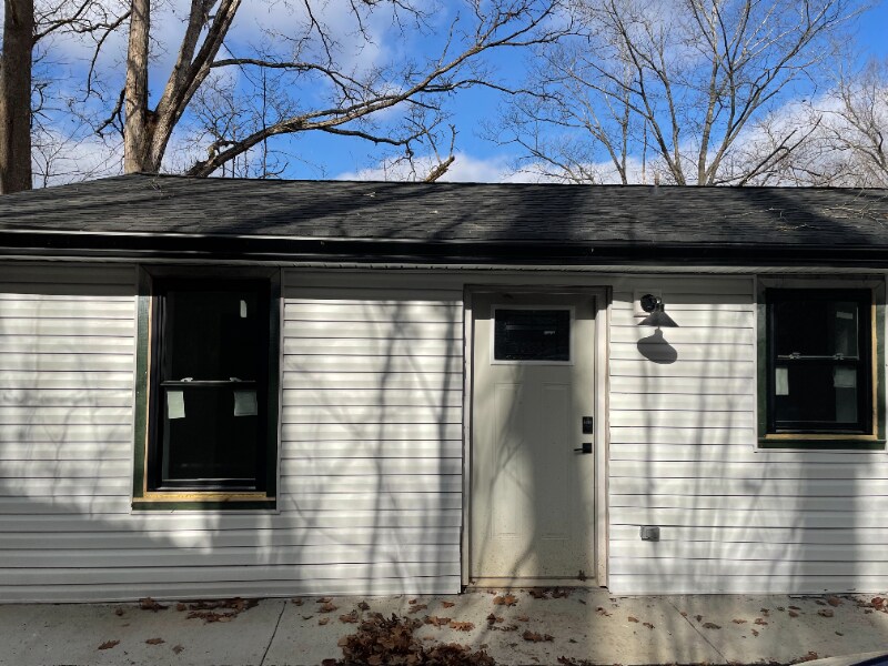 Building Photo - 416 Old Beason Well Rd