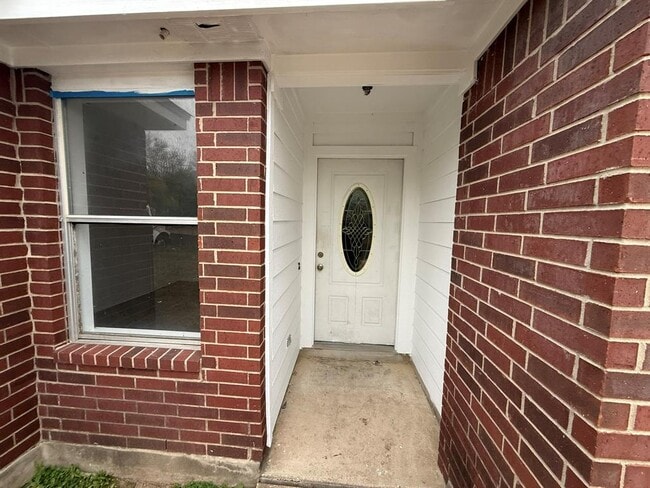 Building Photo - 2502 Ashley Way