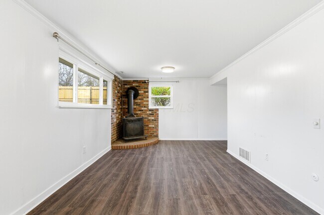 Building Photo - 6479 Karl Rd