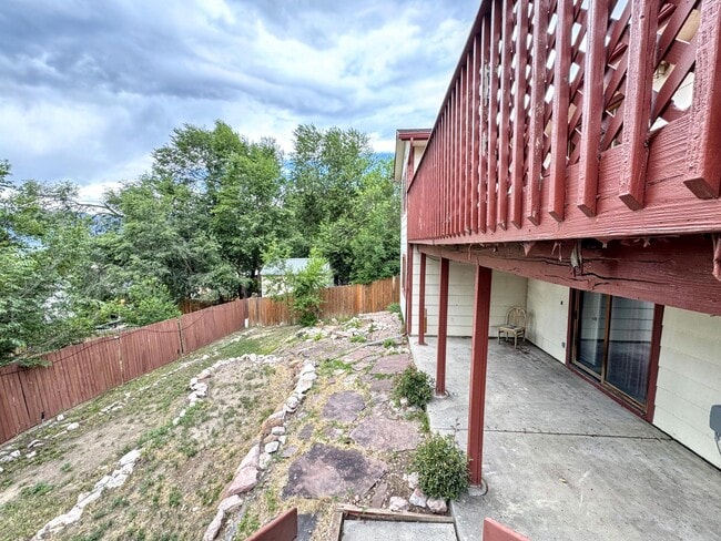 Building Photo - 1191 Stanton St
