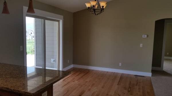 Building Photo - 25 Baldy Ct