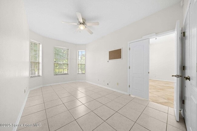 Building Photo - 816 Autumn Glen Dr